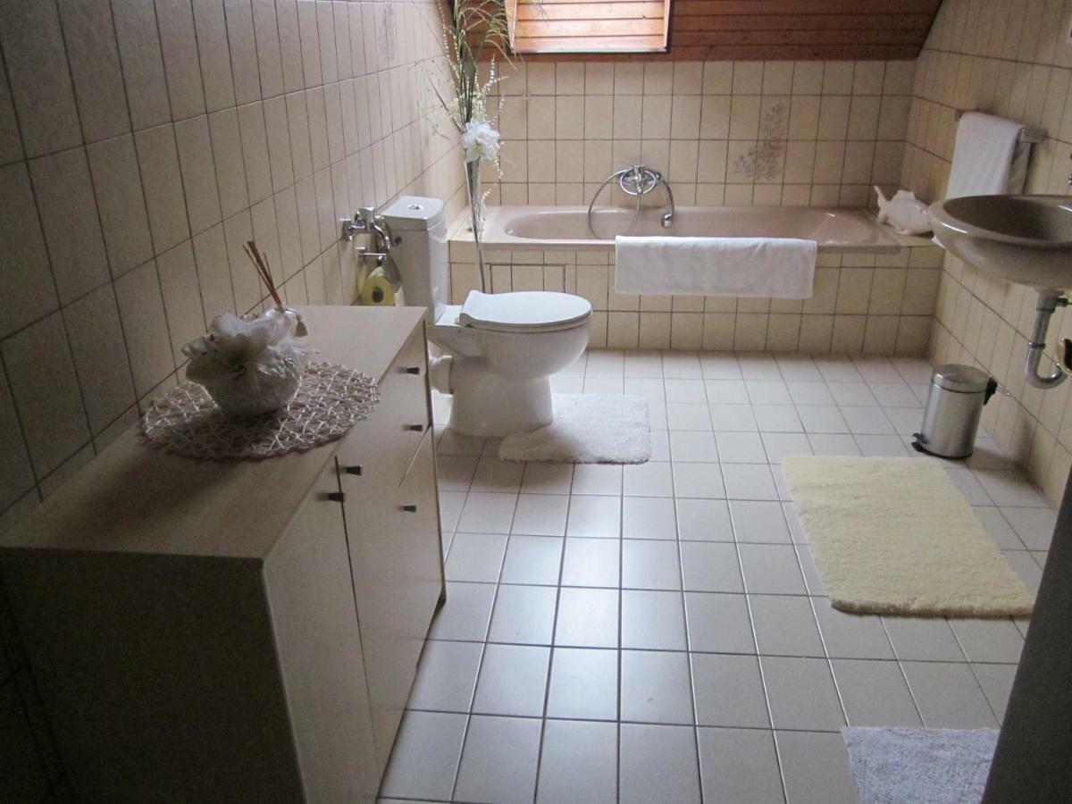 Privatunterkunft Schonlau Oberasbach Esterno foto